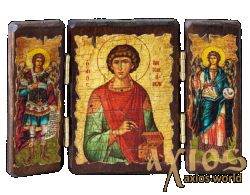 Икона под старину Святой великомученик и целитель Пантелеймон складень тройной 14x10 см - фото