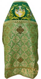 Облачение иерейское, плечи вышитые на зеленом бархате, основная ткань парча, вышитая икона Троицы - фото