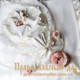 Комплект Елизавета (рубашка, шапка, пинетки, повязка, коробка) молочный (е214) - фото